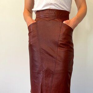 Vintage Leather brown knee length pencil small flawed skirt button bottom zipper